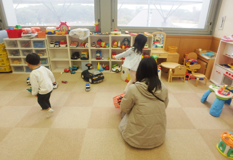 おもちゃ図書館